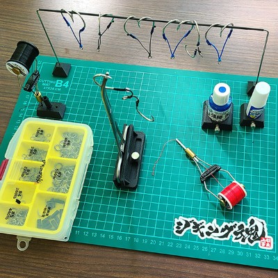 メタルジグ　アシストフック　ボビンワインダー　ケース付き Amazon | アシストフック ルアーフック ジグアシスト ジギング